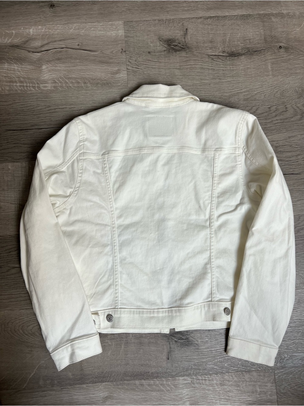 Levi's White Denim Trucker Jacket - Picture 2 of 4